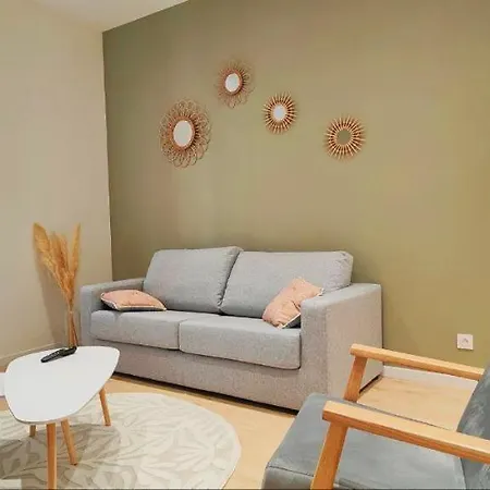 Apartment A Theme