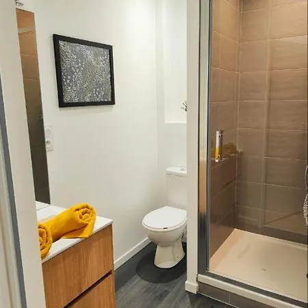 A Theme Apartment