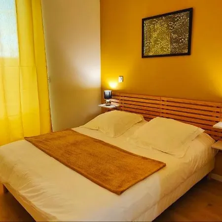 A Theme Apartment Clermont-Ferrand