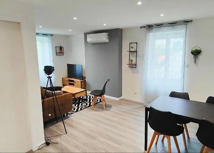 A Theme Клермон-Ферран